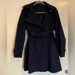 Theory Navy blue trench coat size M. Worn a couple of times.